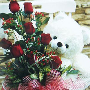 Red Roses and White Bear