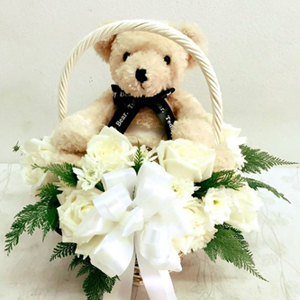 Little Bear and White Rose Basket